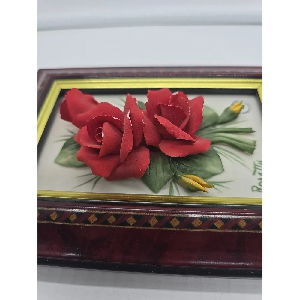 Vintage Framed Rosetta Capodimonte‎ Red Rose - Made in Italy 5 x 7 Frame